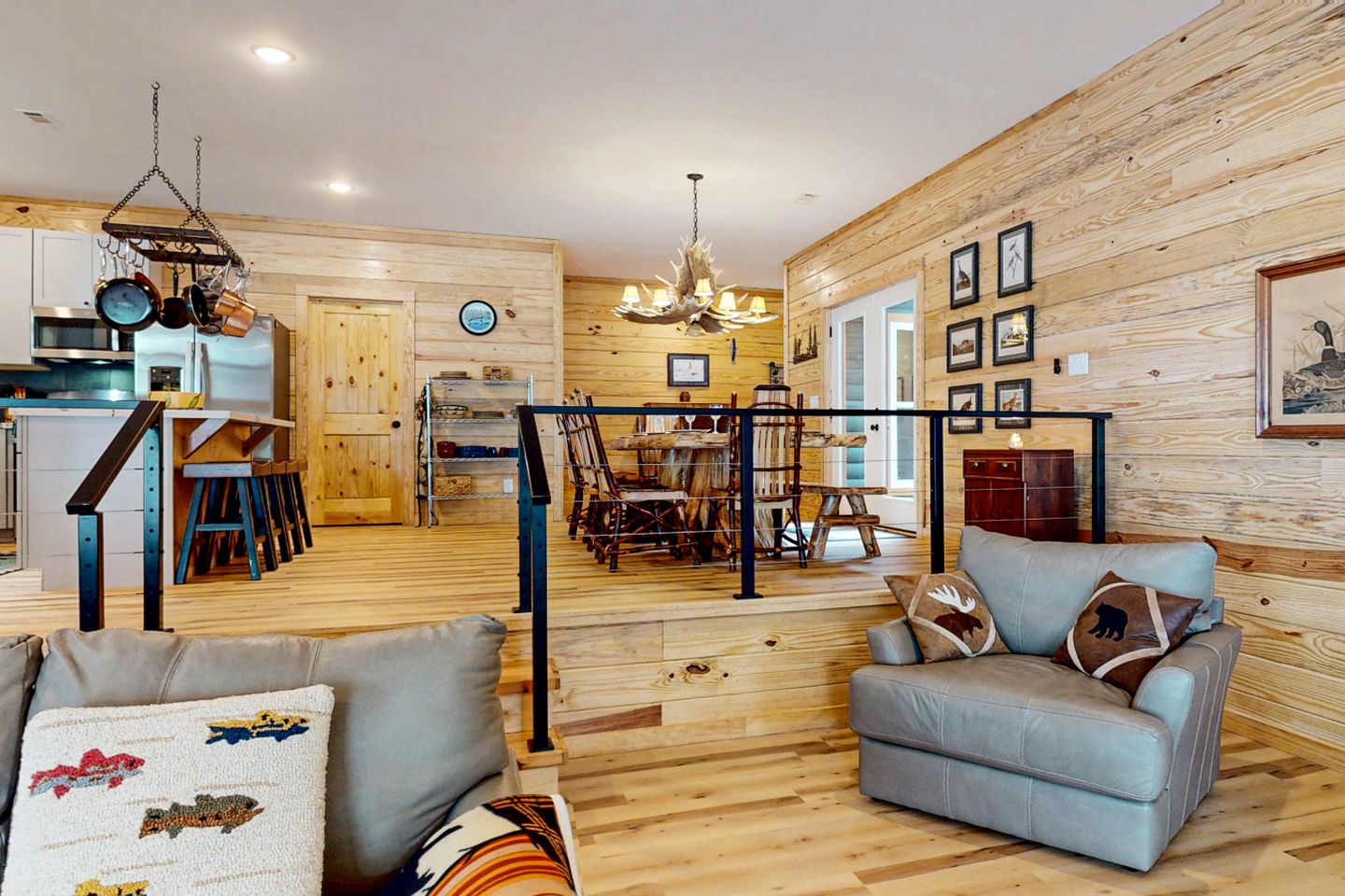 Lush Lakefront Cabin Sanctuary Near Moosehead Lake, Maine