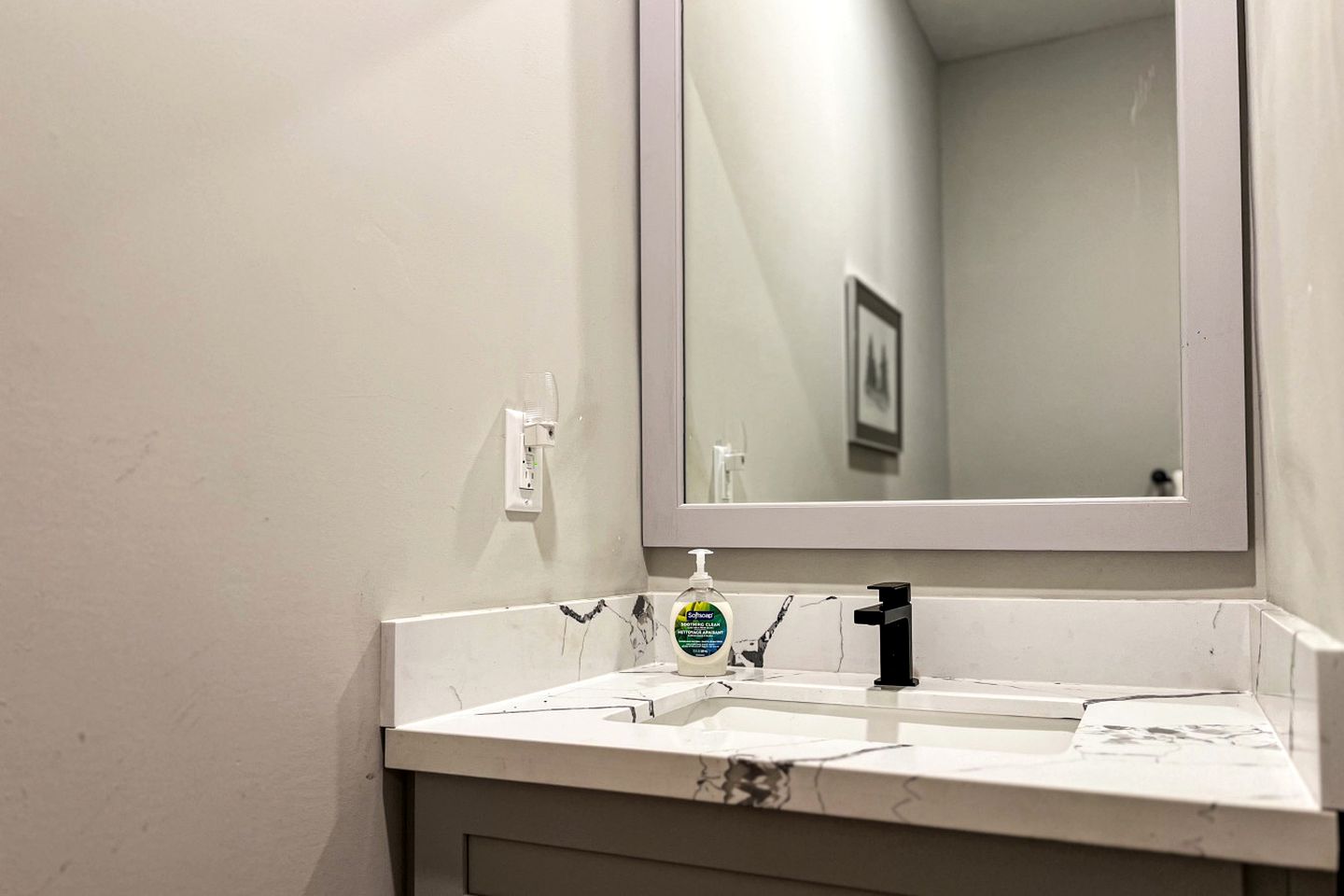 Lush Lakefront Cabin Sanctuary Near Moosehead Lake, Maine