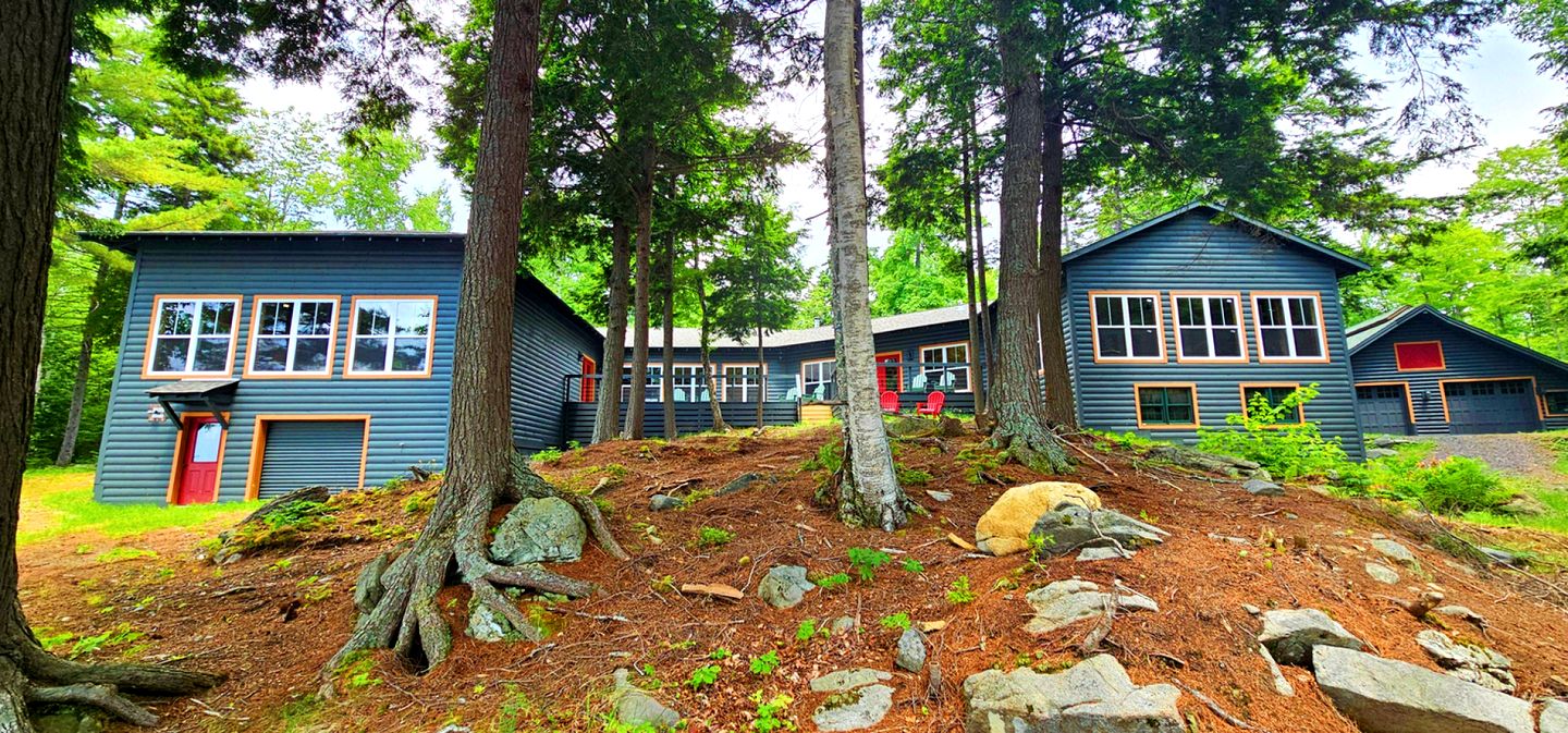 Lush Lakefront Cabin Sanctuary Near Moosehead Lake, Maine