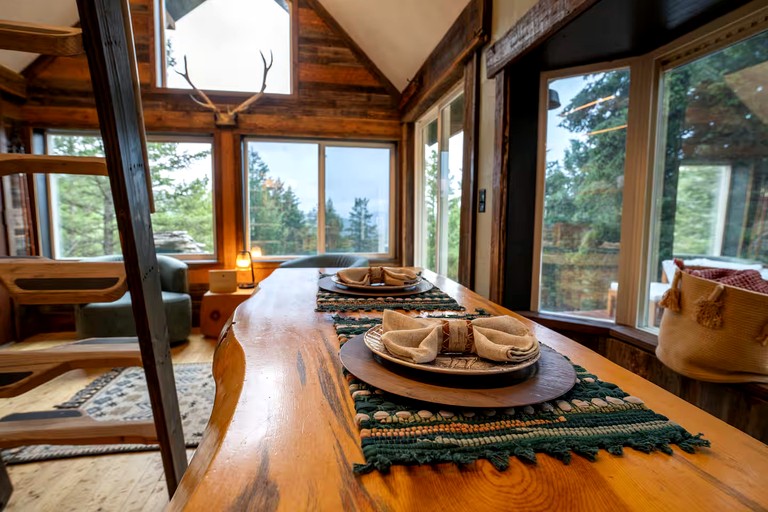 Cabins (United States of America, Lake Toxaway, North Carolina)