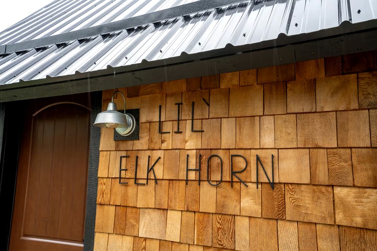 Cabins (United States of America, Lake Toxaway, North Carolina)