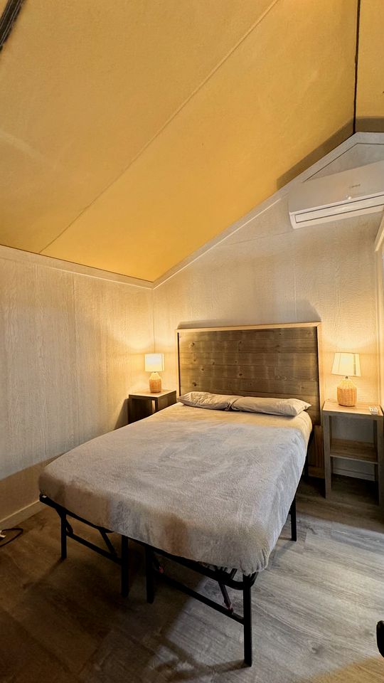 Rustic Elegance in Cibolo: Safari Tent Glamping near San Antonio, Texas