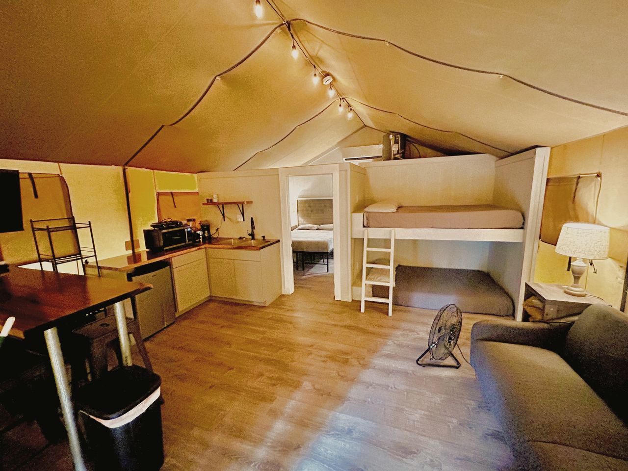 Rustic Elegance in Cibolo: Safari Tent Glamping near San Antonio, Texas