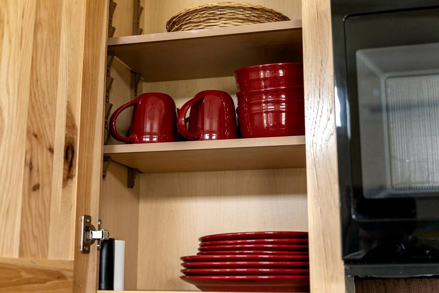 Rustic Elegance in the Heart of Texas: Cabin Glamping Retreat on Lake Bridgeport, Texas