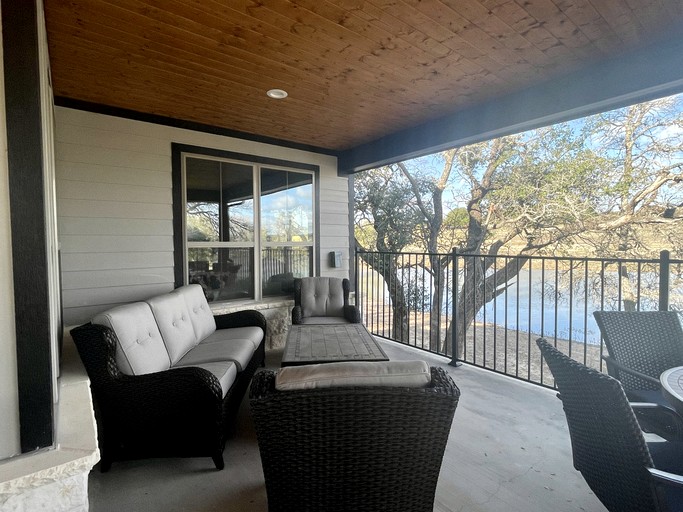 Vacation Rentals (United States of America, Granbury, Texas)