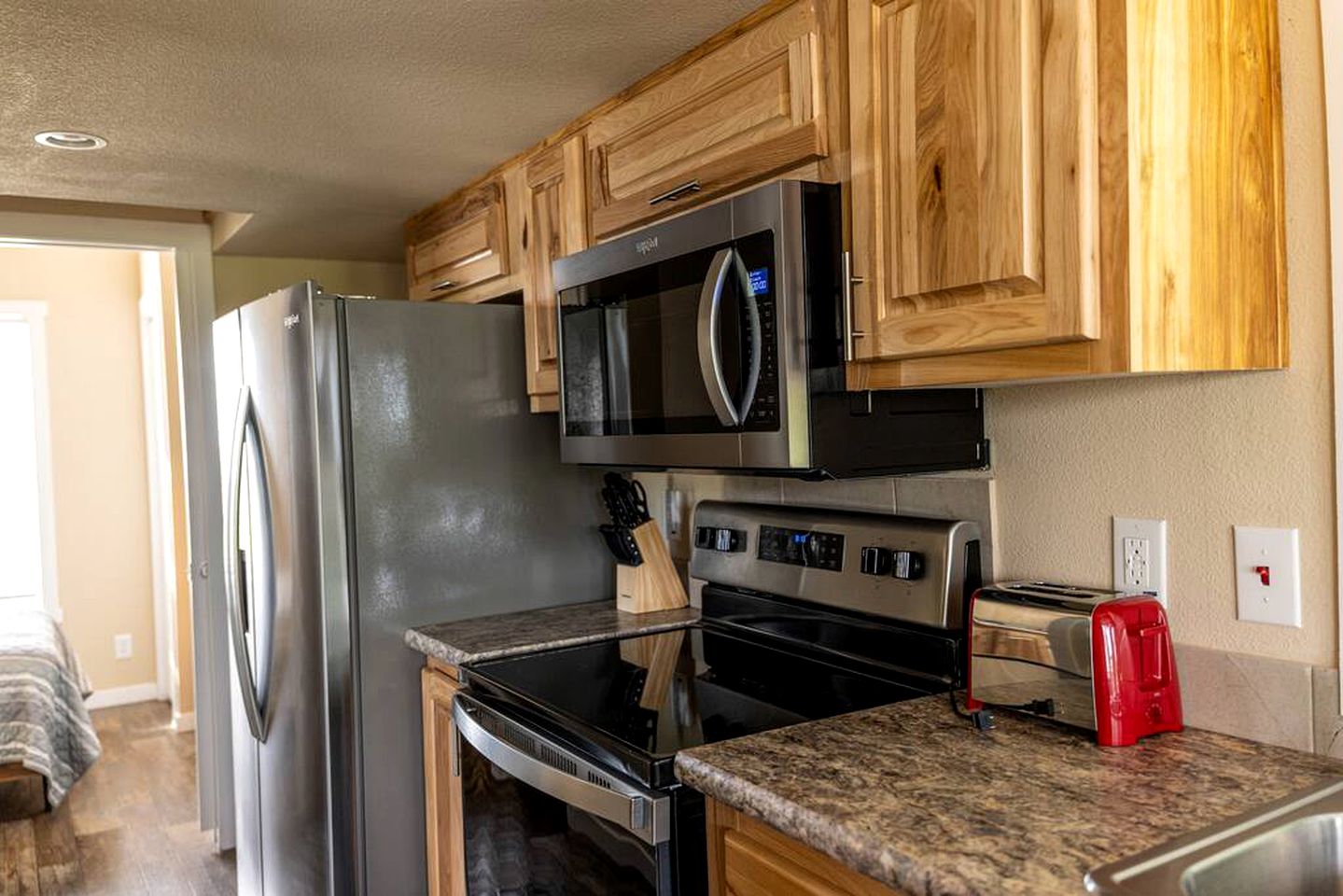 Rustic Elegance in Texas - Amazing Glamping Getaways in this Chilton Cabin Rental