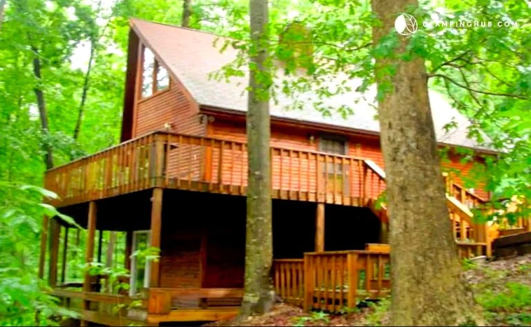 Cabin in Nashville, Indiana