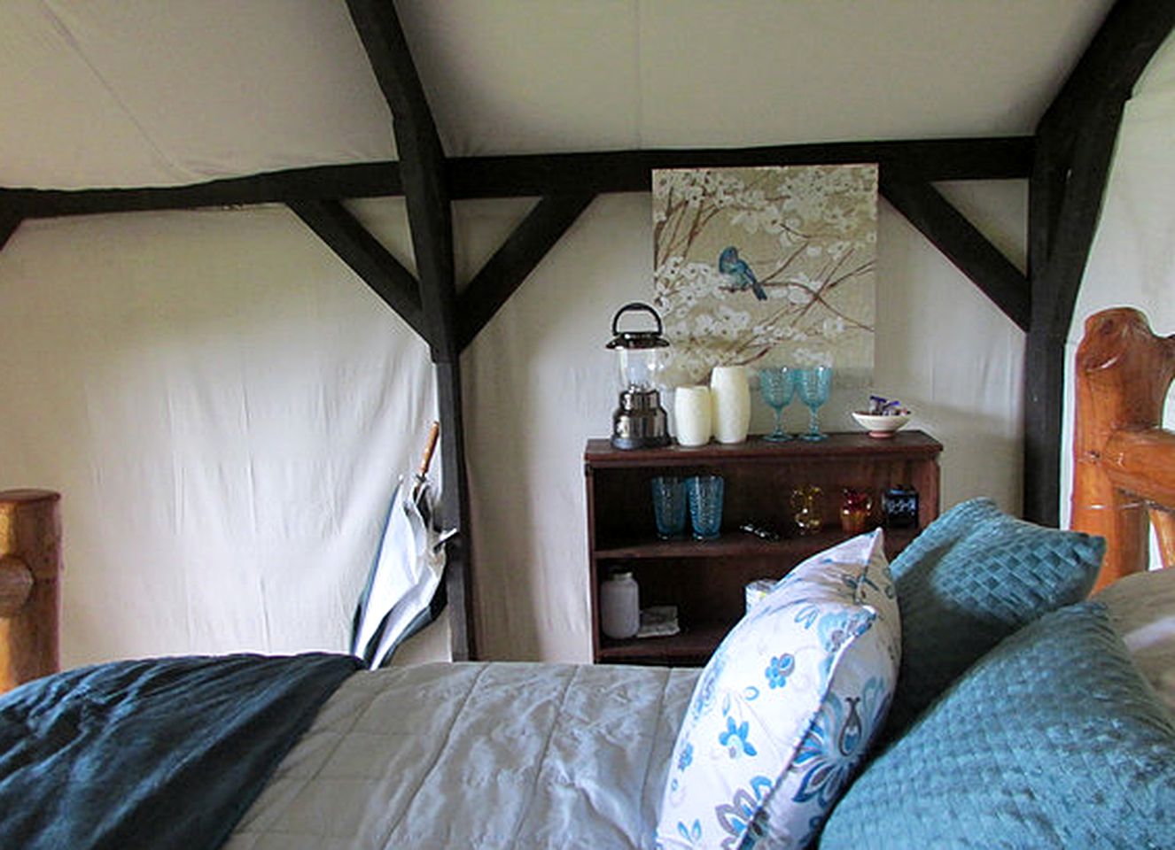 Gorgeous Tent Accommodation for Two Guests near Jeffersonville, New York