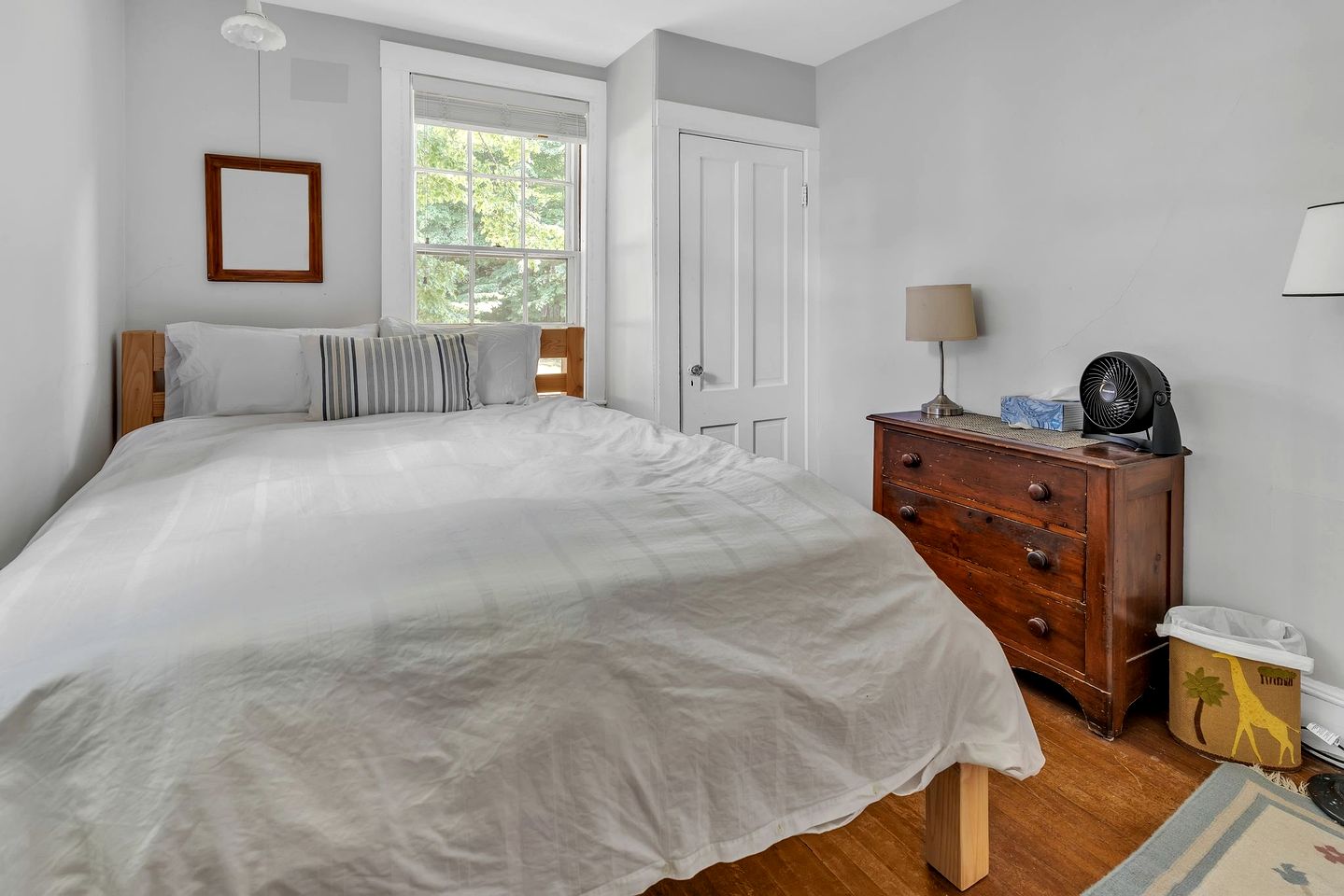 Cute Rustic Farmhouse Cottage Near the Coast in Southwest Harbor, Maine