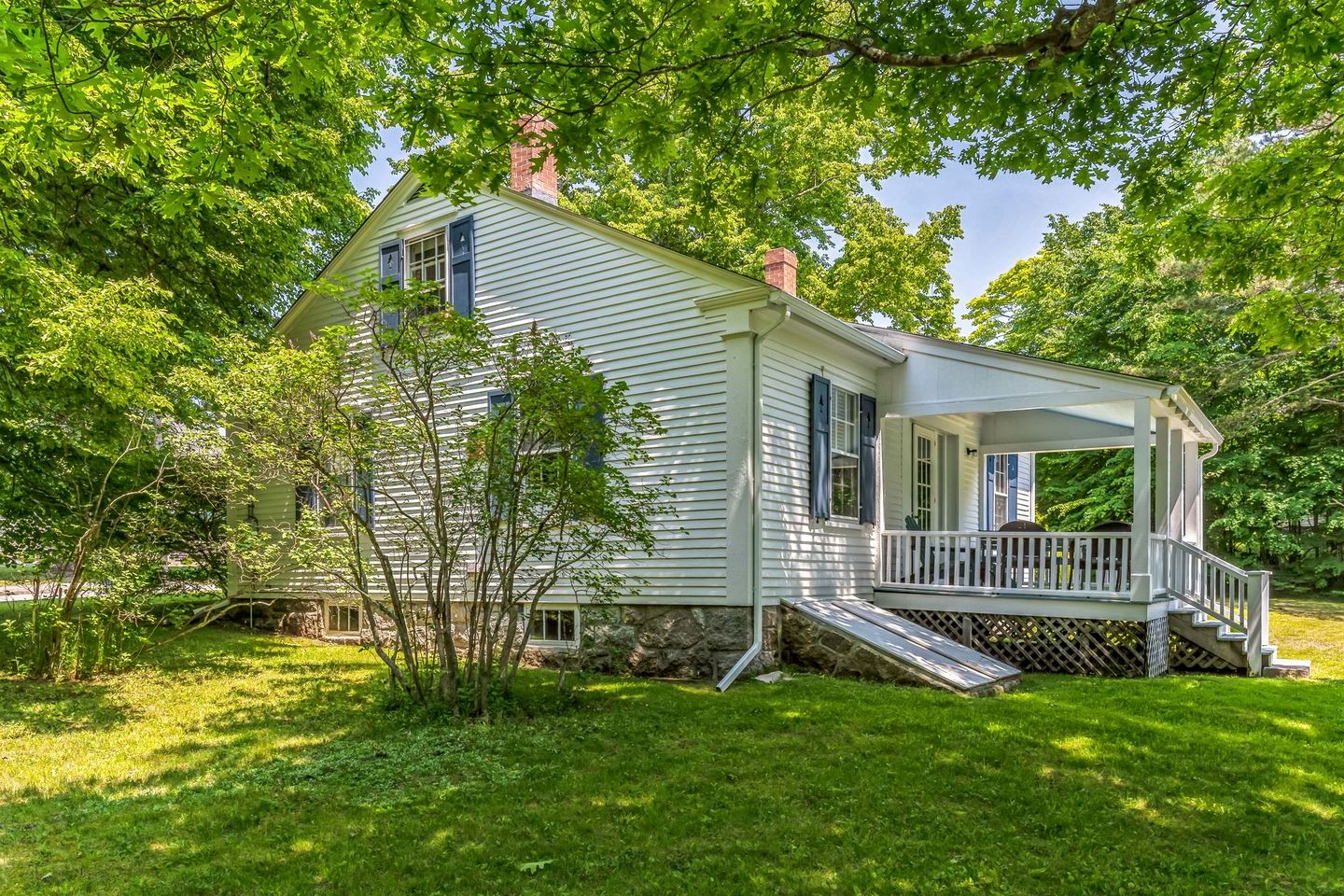 Cute Rustic Farmhouse Cottage Near the Coast in Southwest Harbor, Maine