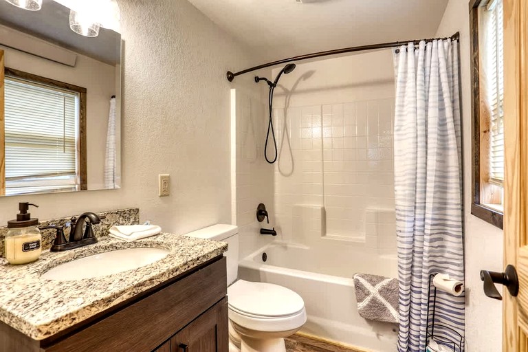 Cabins (United States of America, Keystone, South Dakota)