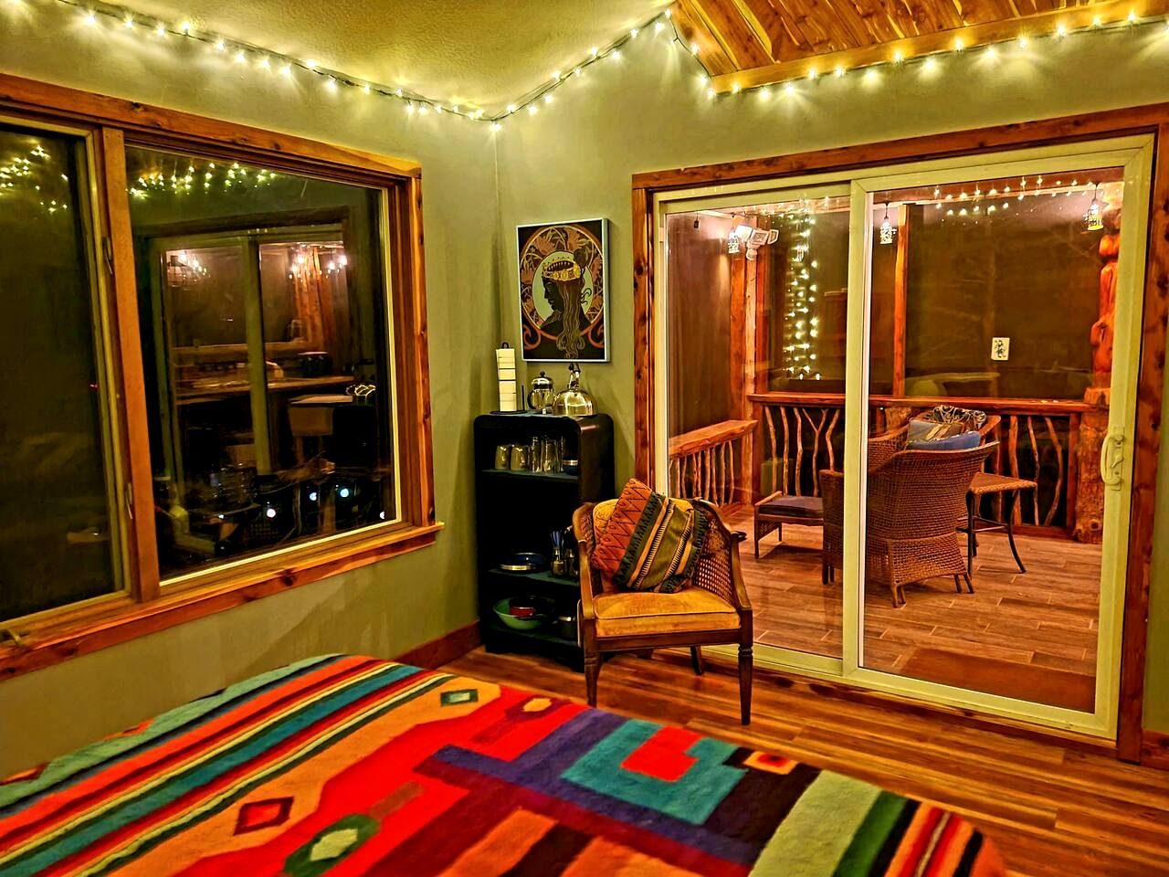 Rustic Glamping Cabin in Hartsburg, Missouri, Ideal to Explore Hart Creek Conservation Area