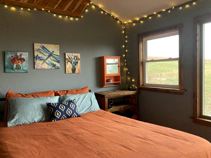 Cabins (United States of America, Hartsburg, Missouri)