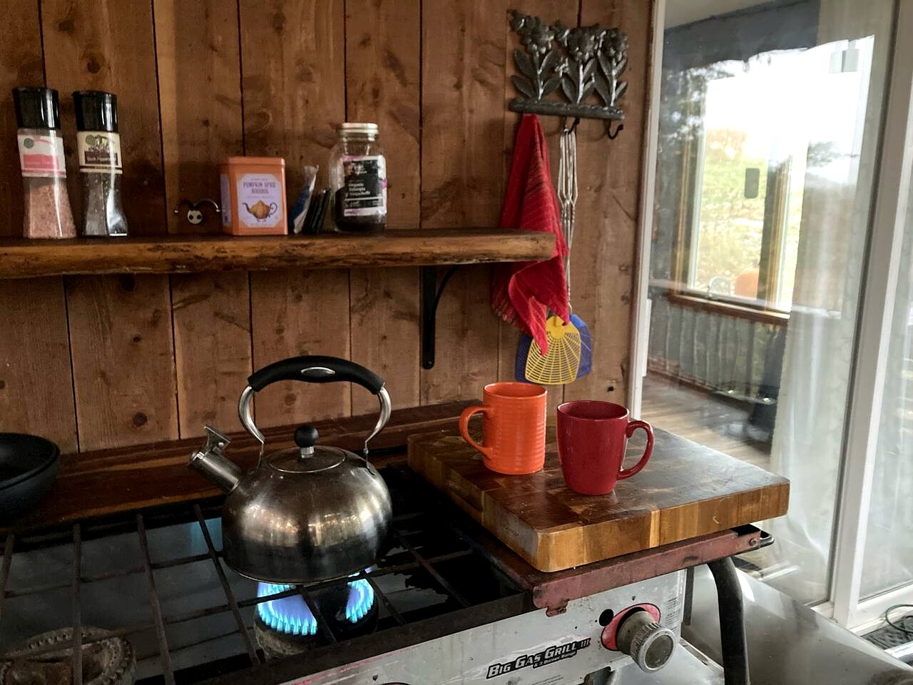 Rustic Glamping Cabin in Hartsburg, Missouri, Ideal to Explore Hart Creek Conservation Area