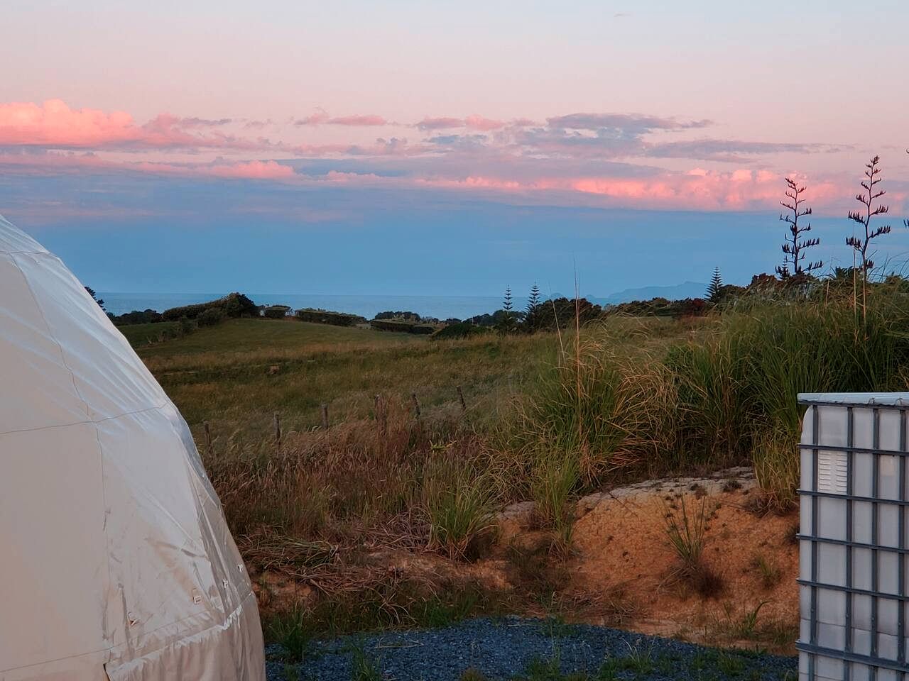Rustic Glamping Dome in a Rural Setting near Waipu, North Island