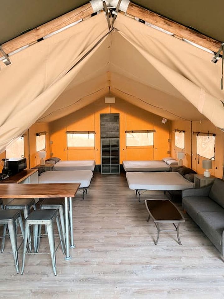 Rustic Glamping Rental in Cibolo for Unforgettable Family Vacations in Texas