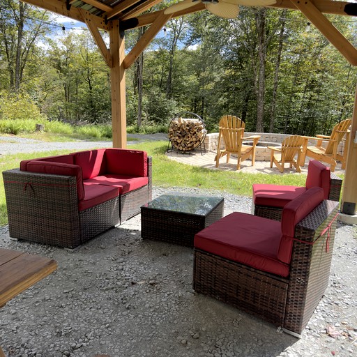Yurts (United States of America, Livingston Manor, New York)