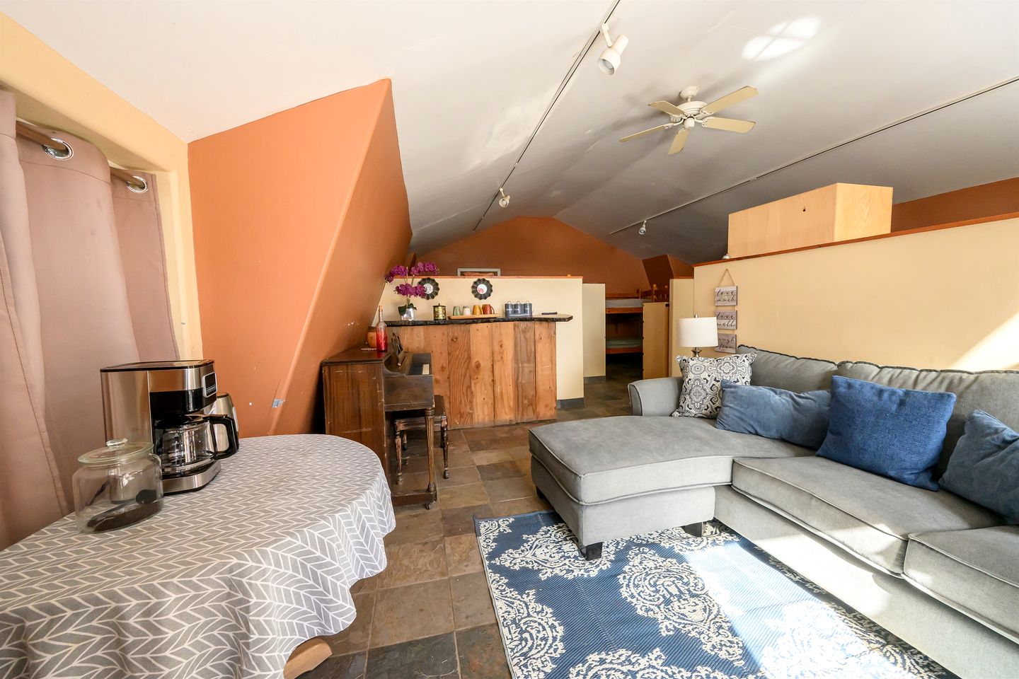 Rustic Group Bunkhouse Retreat with Yoga Deck & Mountain Views near Palomar Observatory, California