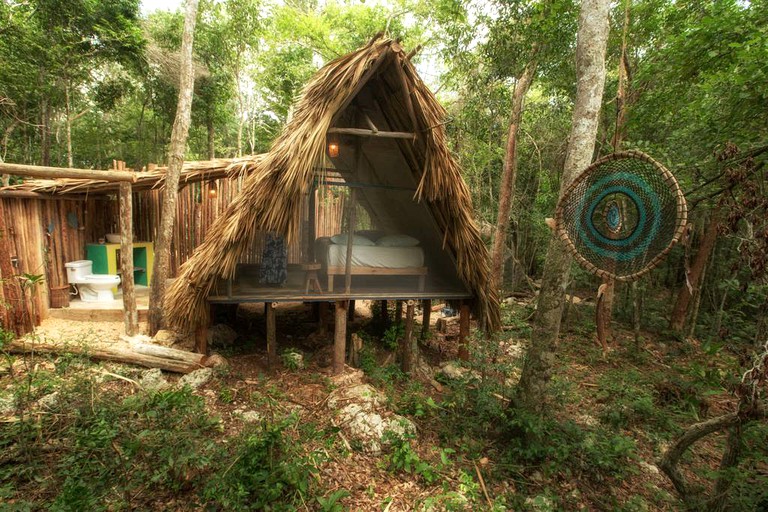 Huts (Tulum, Quintana Roo, Mexico)