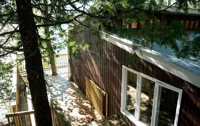 Cabins (Saint-Juste-du-Lac, Quebec, Canada)