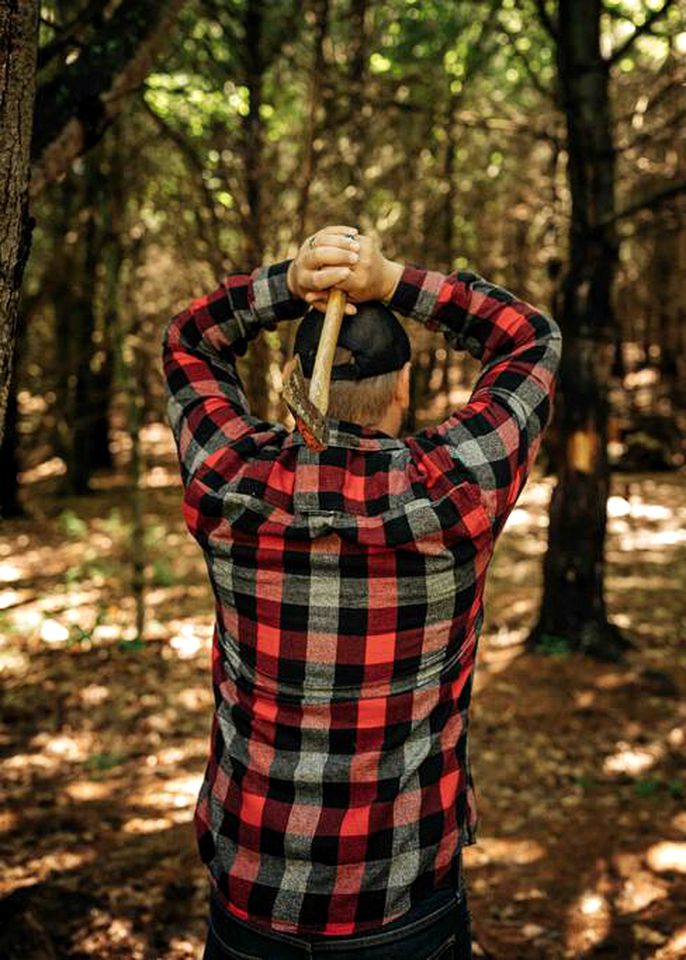 Outdoor Adventure at this Penn Yan Log Cabin!