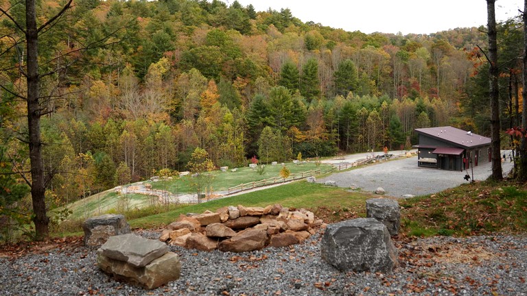 Bell Tents (United States of America, Waynesville, North Carolina)