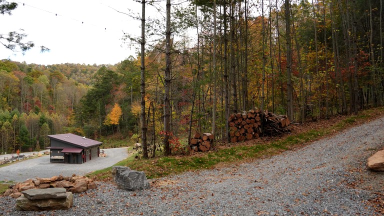 Bell Tents (United States of America, Waynesville, North Carolina)