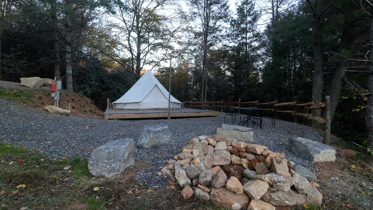 Bell Tents (United States of America, Waynesville, North Carolina)