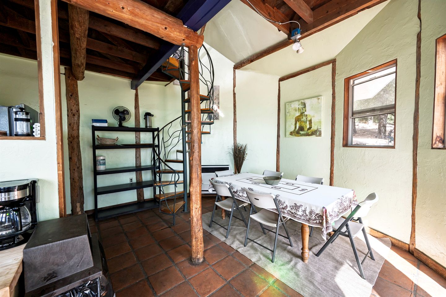 Rustic Mountain Lodge with Ocean Views near Palomar Observatory, Palomar Mountain CA