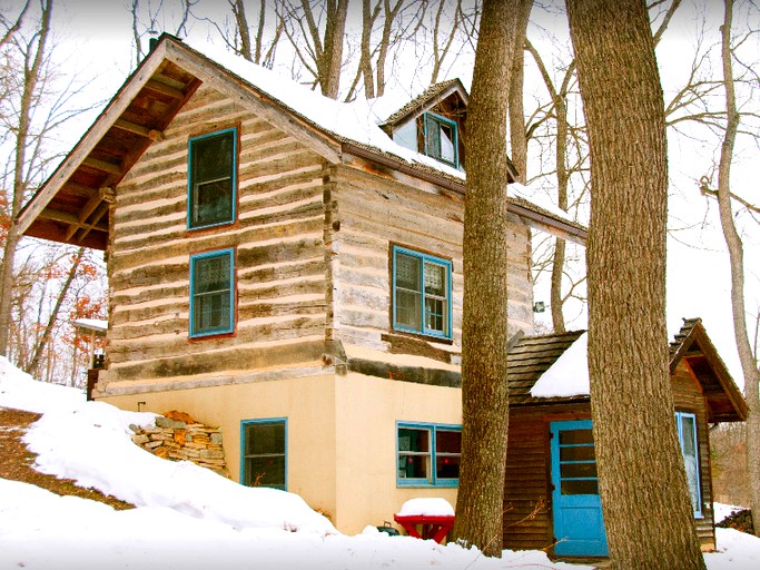 Log Cabins (Decorah, Iowa, United States)