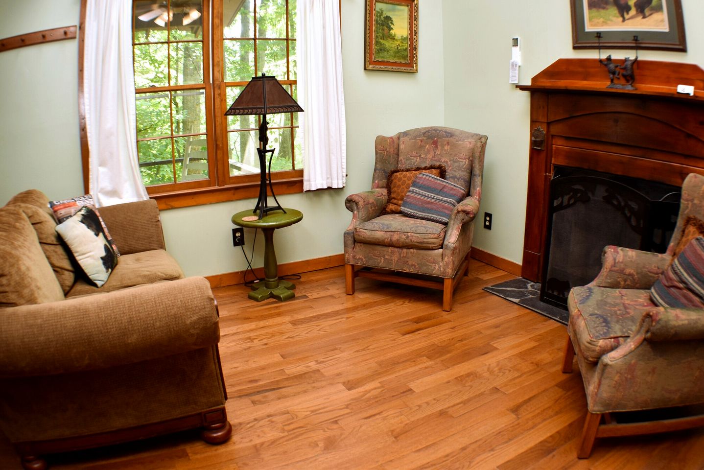 Rustic, Private Cabin in the Woods of North Georgia near the Appalachian Trail