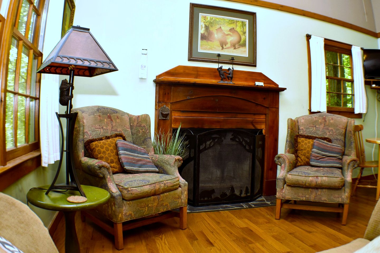 Rustic, Private Cabin in the Woods of North Georgia near the Appalachian Trail