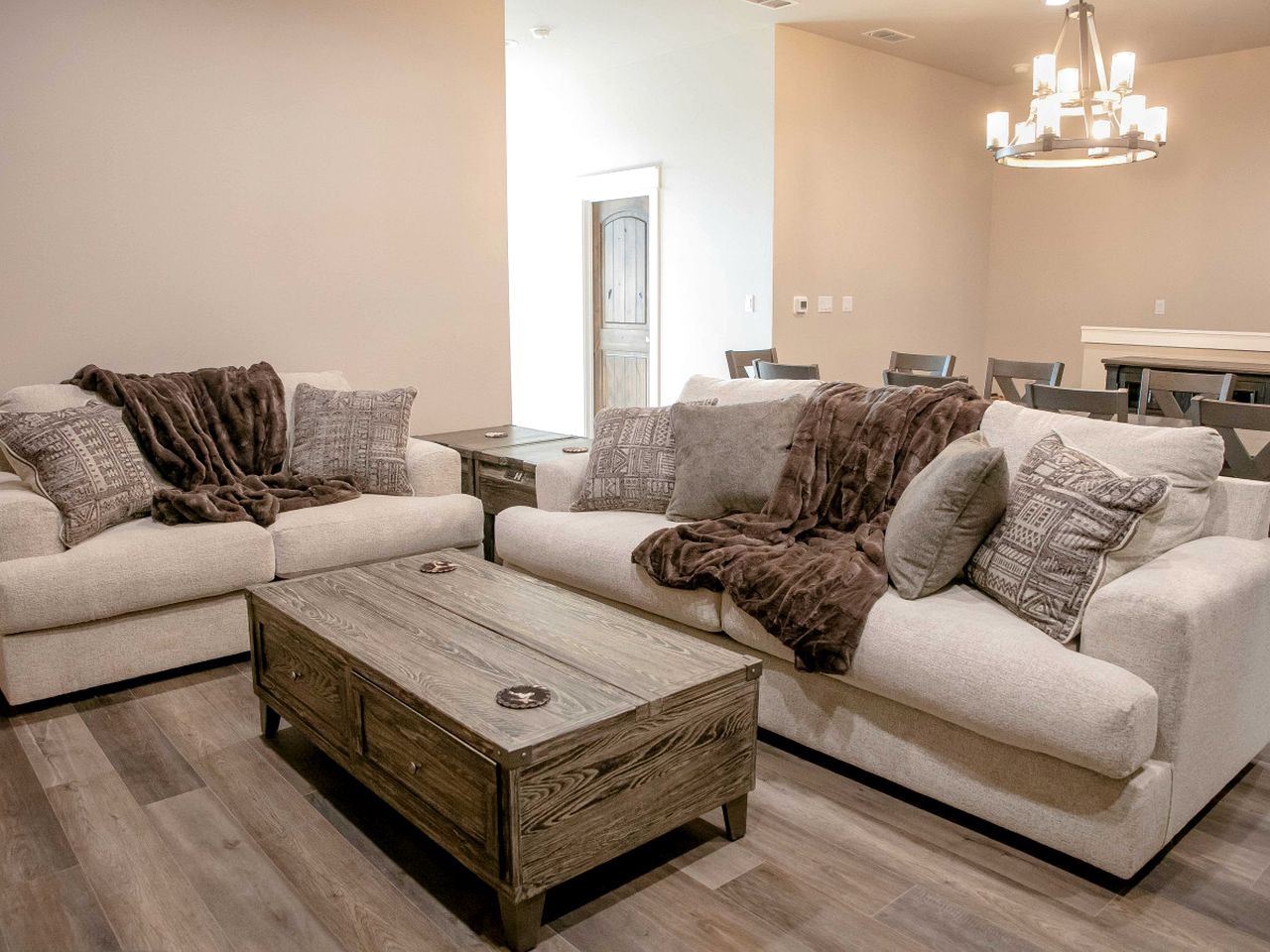 Rural Ranch Cottage Ideal for Groups or Family Reunions in Texas