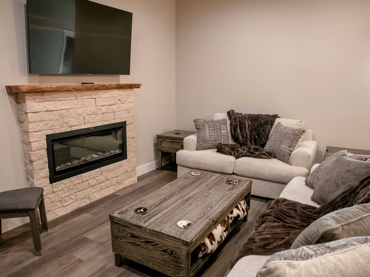 Rural Ranch Cottage Ideal for Groups or Family Reunions in Texas