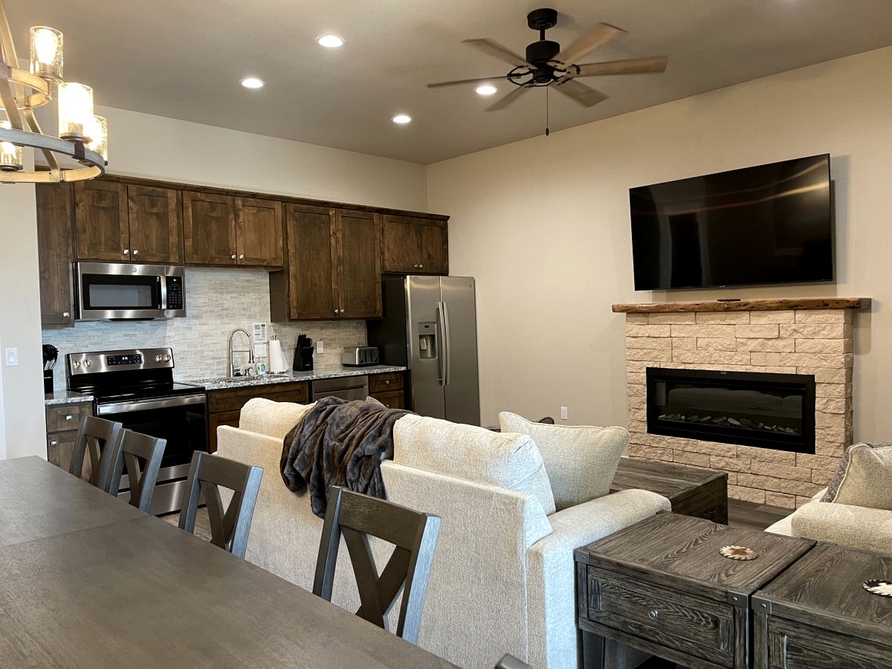 Rural Ranch Cottage Ideal for Groups or Family Reunions in Texas