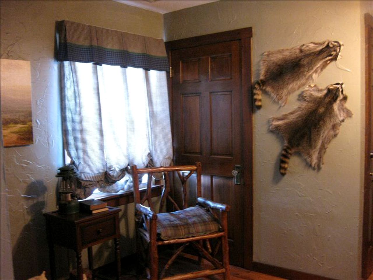 Spacious Four-Bedroom Barn with a Private Pool near Tulsa, Oklahoma