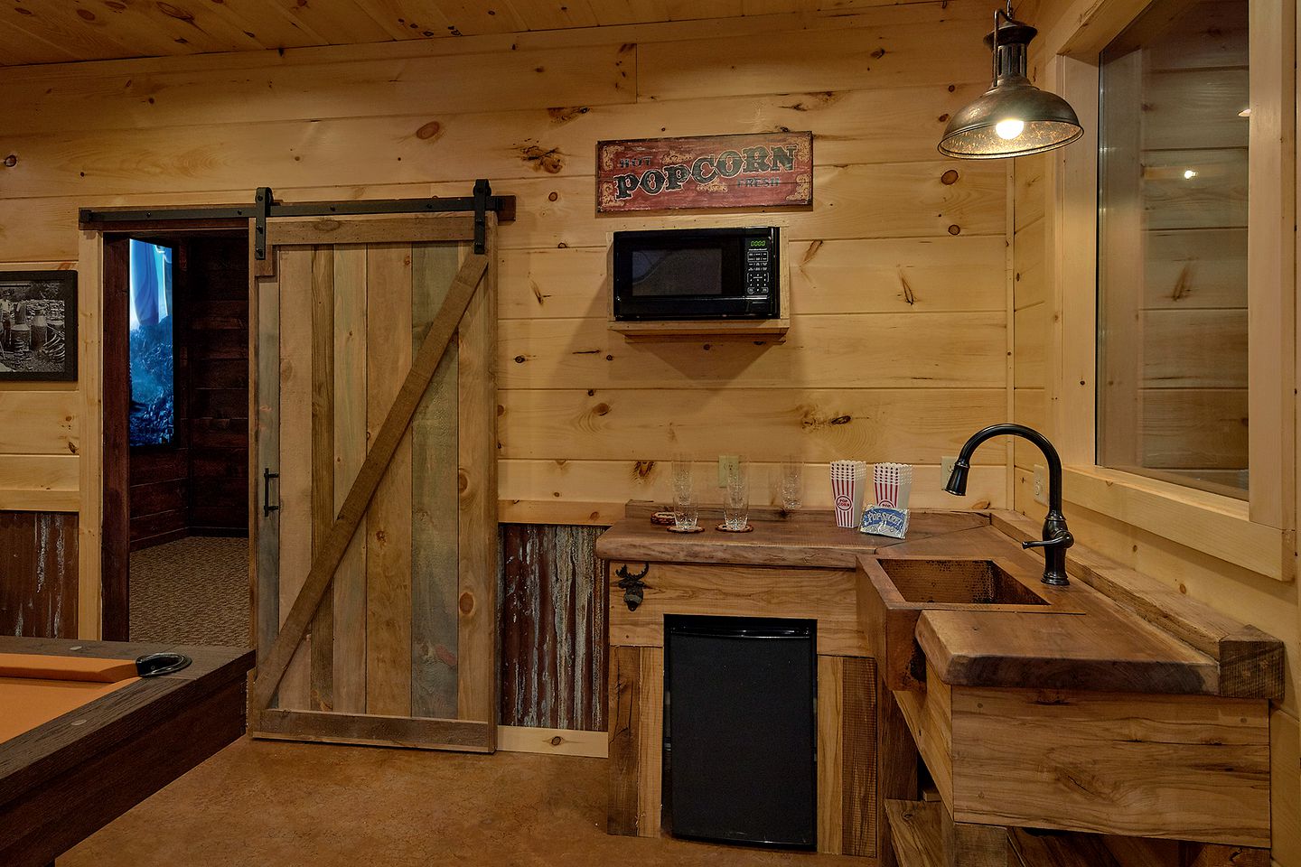 Glamping Vacation Rental with Indoor Pool near the Great Smoky Mountains, Tennessee, for Weekends Away in Nature