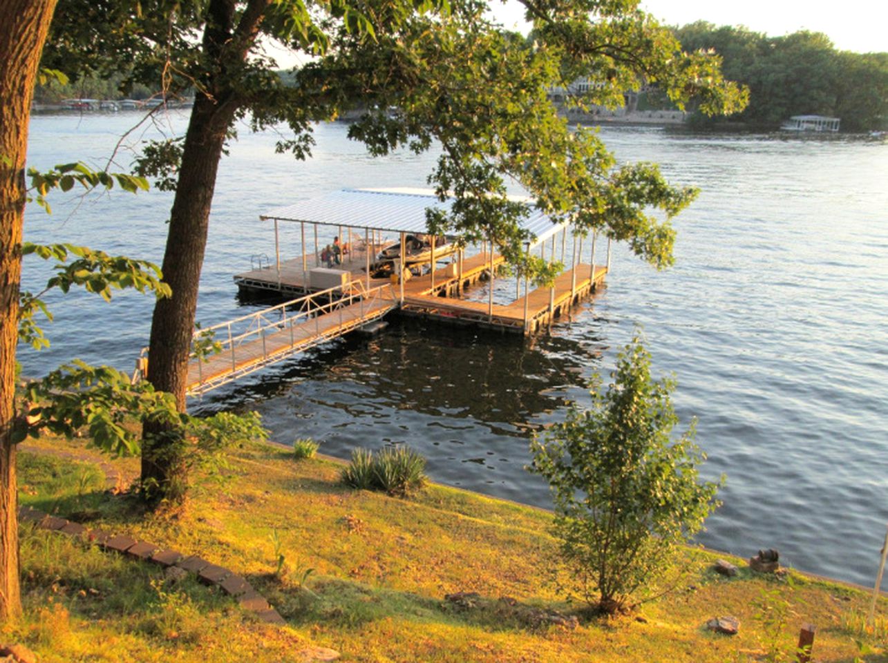 Bed and Breakfast on Lake of the Ozarks, Missouri