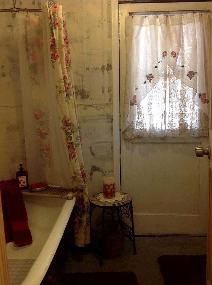 Family-Friendly Log Cabin Rental with Nature Views near Flagstaff