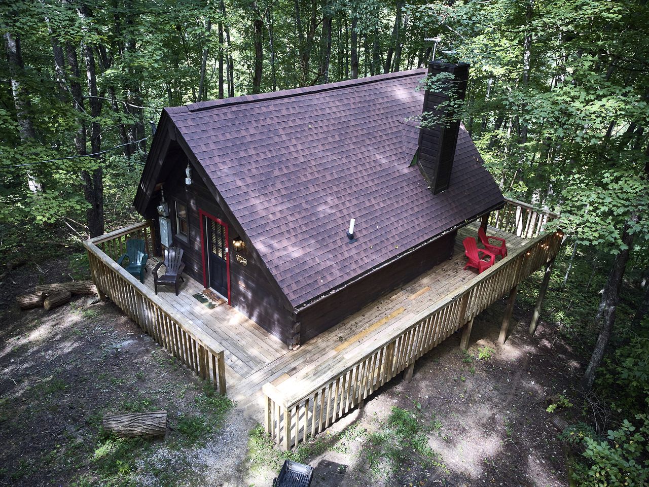 Rustic Secluded Cottage with Hot-tub in Sevierville, Tennessee