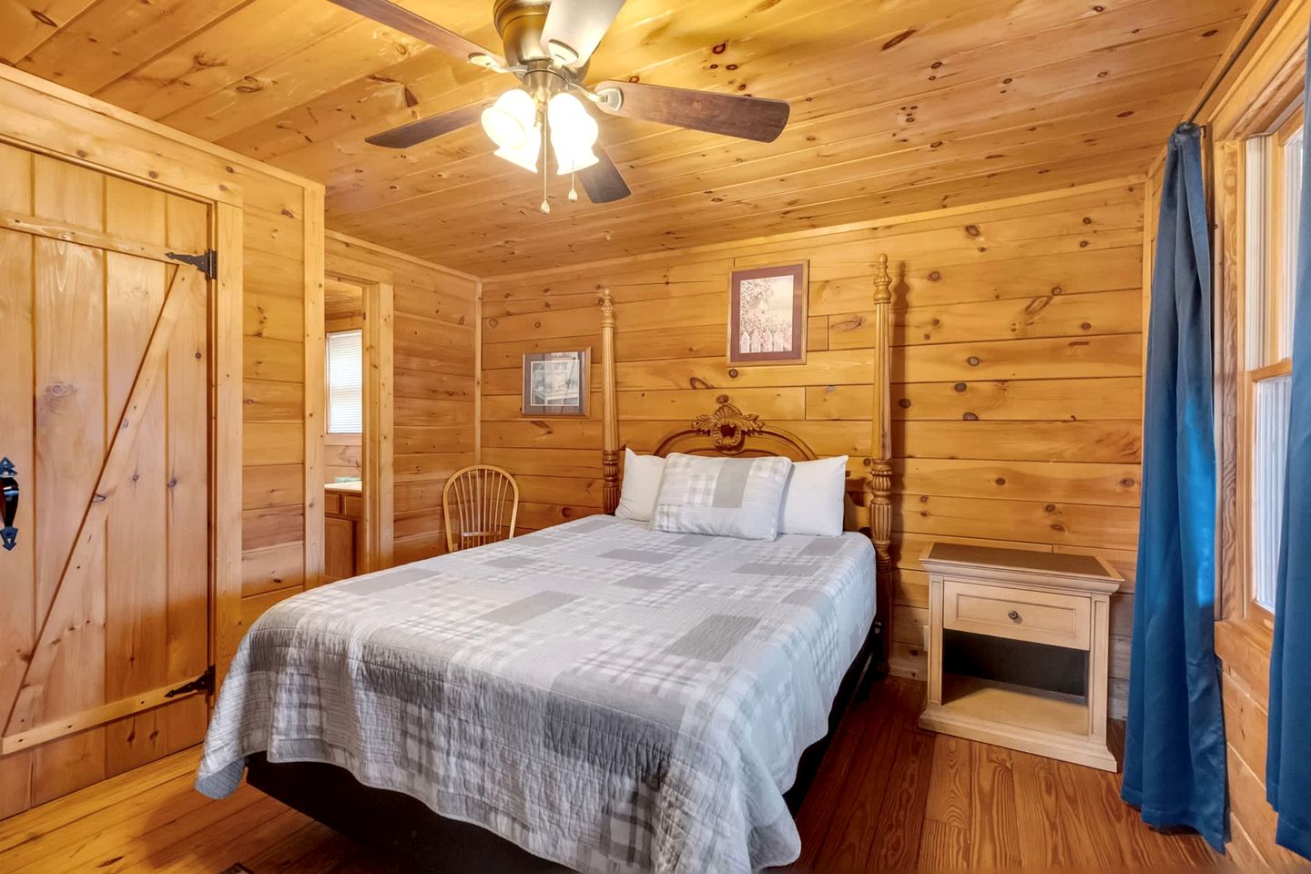 Rustic Smoky Mountain Cabin with Firepit & Game Room near Lake Douglas, Sevierville TN