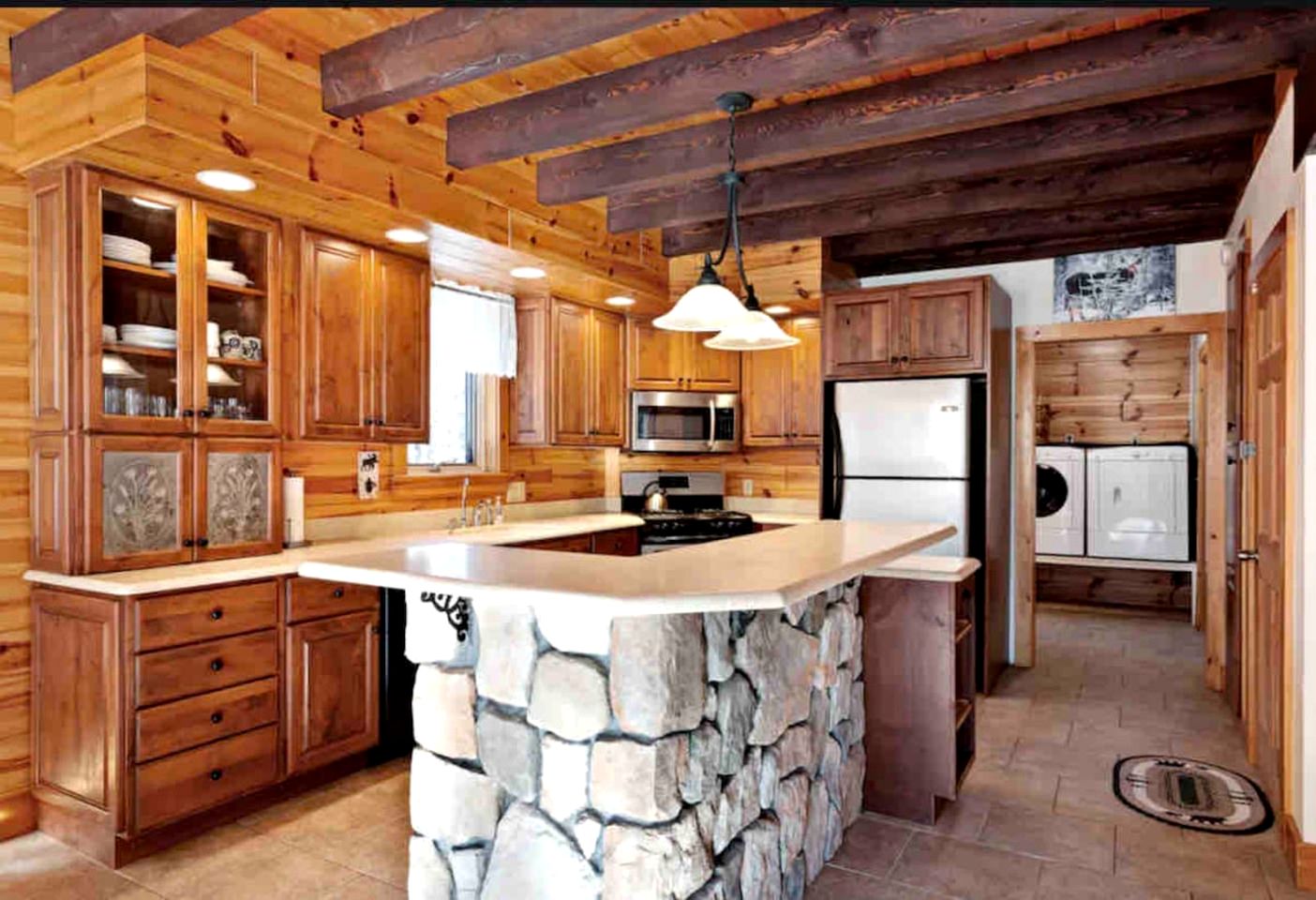 Rustic Spacious Cabin with Cozy Indoor and Outdoor in Maine