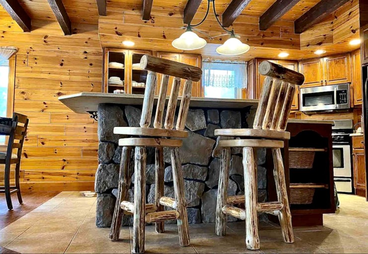 Cabins (United States of America, Greenville, Maine)