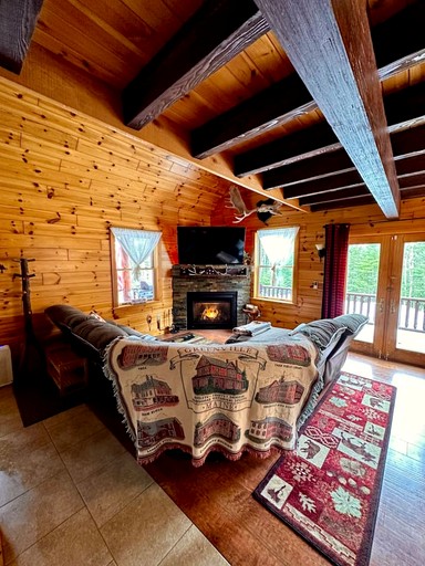 Cabins (United States of America, Greenville, Maine)