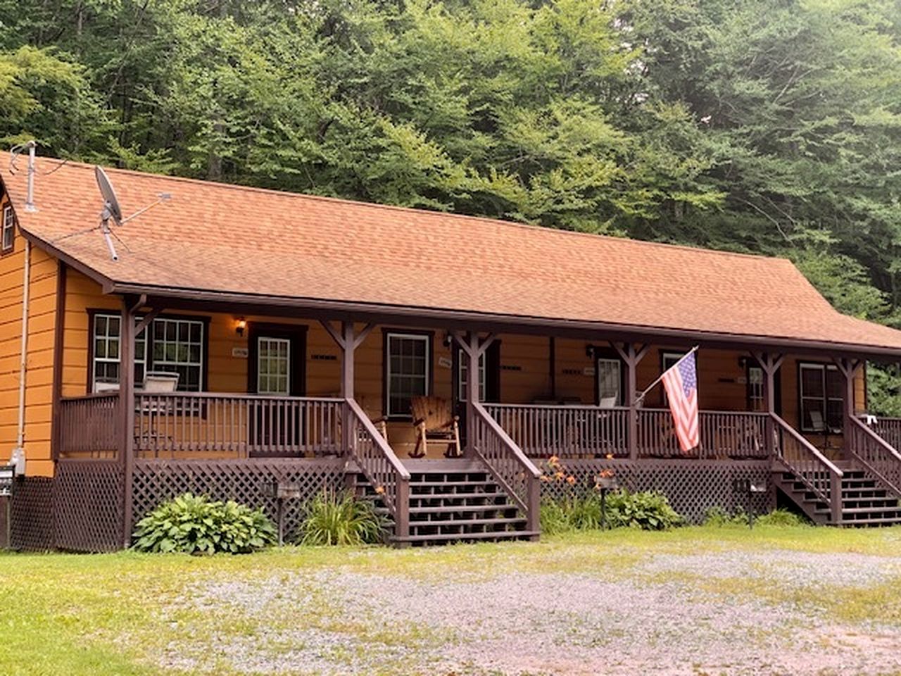 Rustic Studio Unit Perfect for a Couples Retreat in West Virginia
