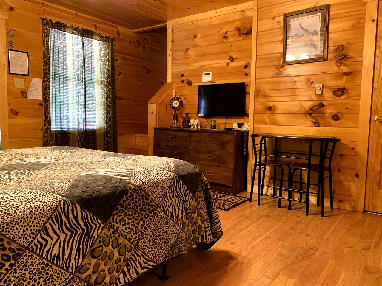 Rustic Studio Unit Perfect for a Couples Retreat in West Virginia