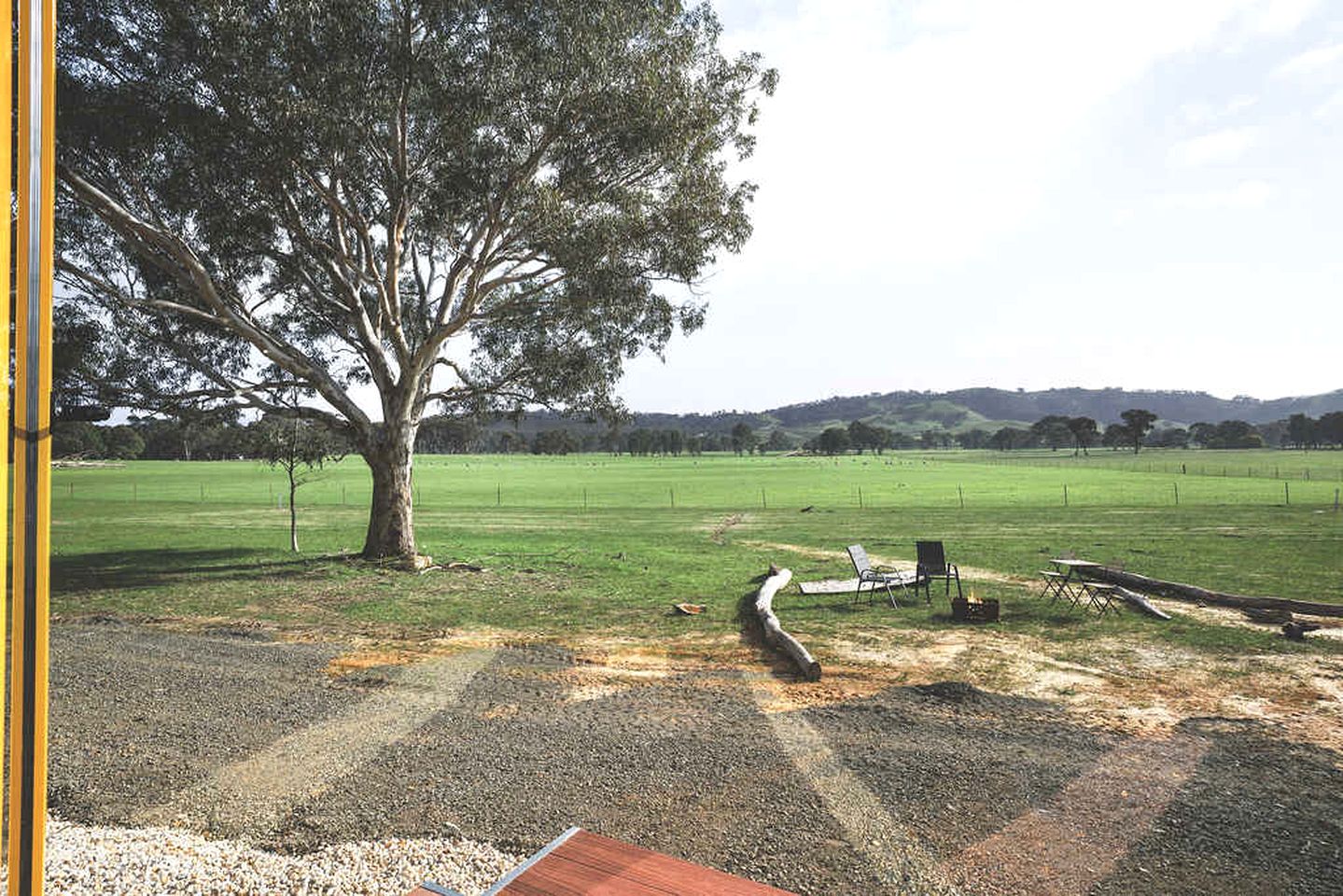 Rustic Tiny House Farm Stay Surrounded by Nature near Pyrenees Wine Region, Victoria