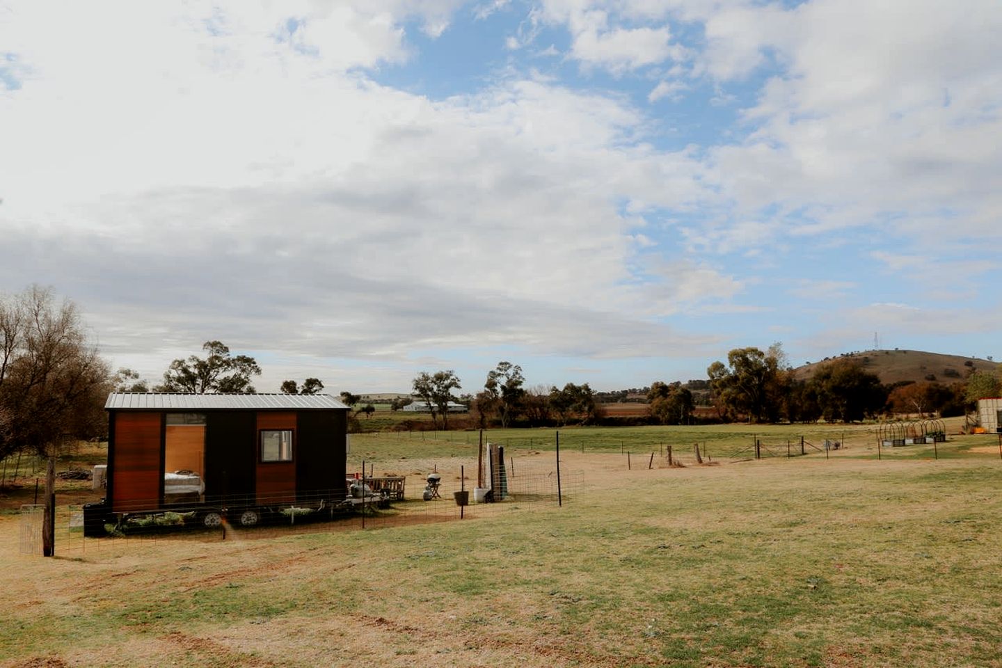 Rustic Tiny House Retreat with Fire Pit in New South Wales, Australia
