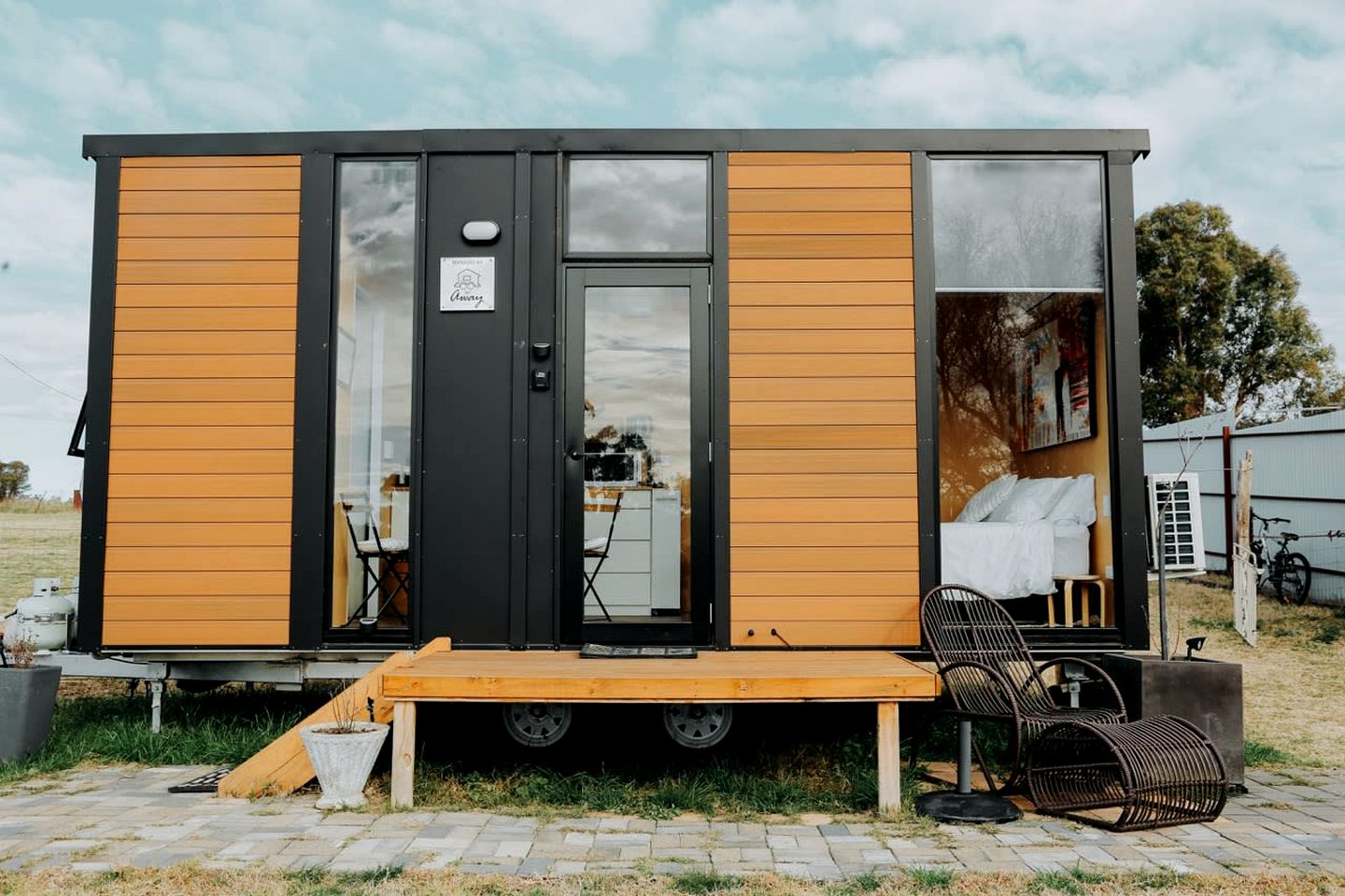 Rustic Tiny House Retreat with Fire Pit in New South Wales, Australia
