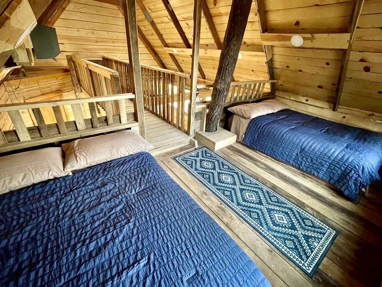 Rustic Tree House Nestled in the Heart of Ouachita National Forest, Arkansas